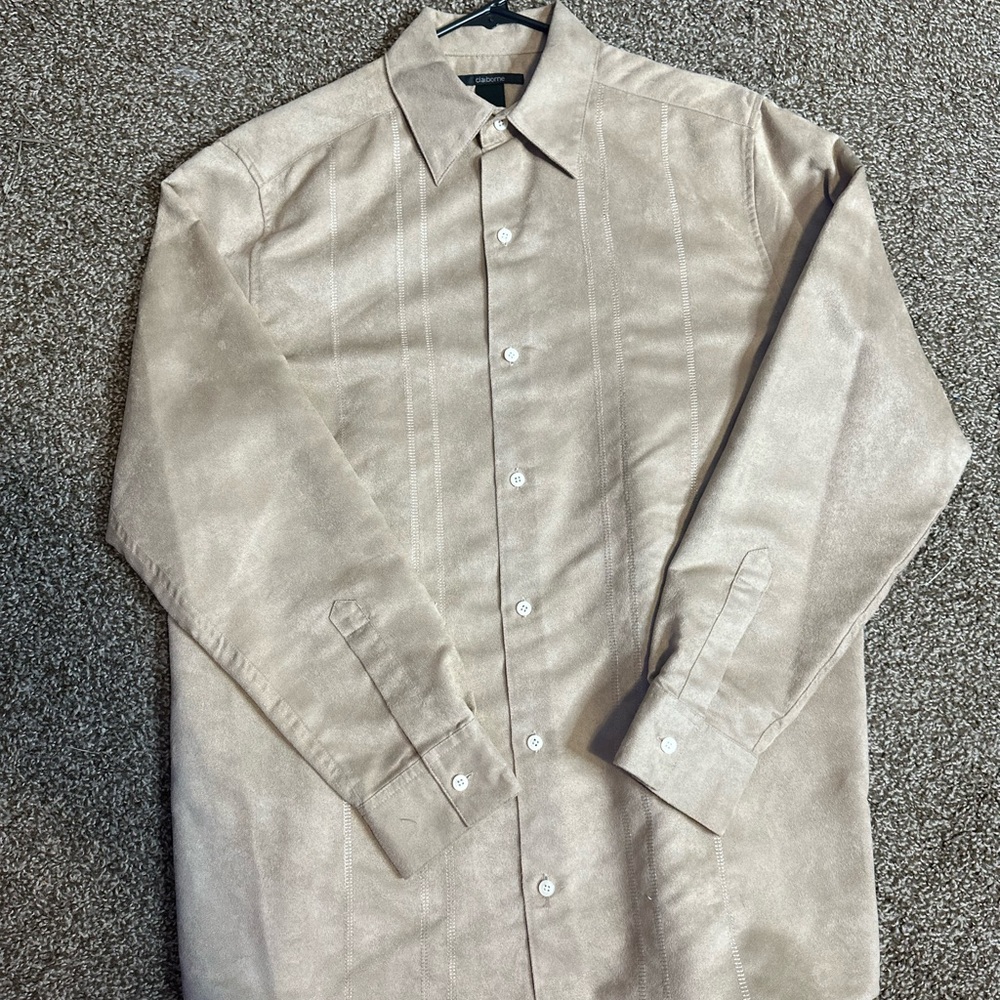 Men’s Claiborne Long Sleeve Button Down Shirt size M - Suede
